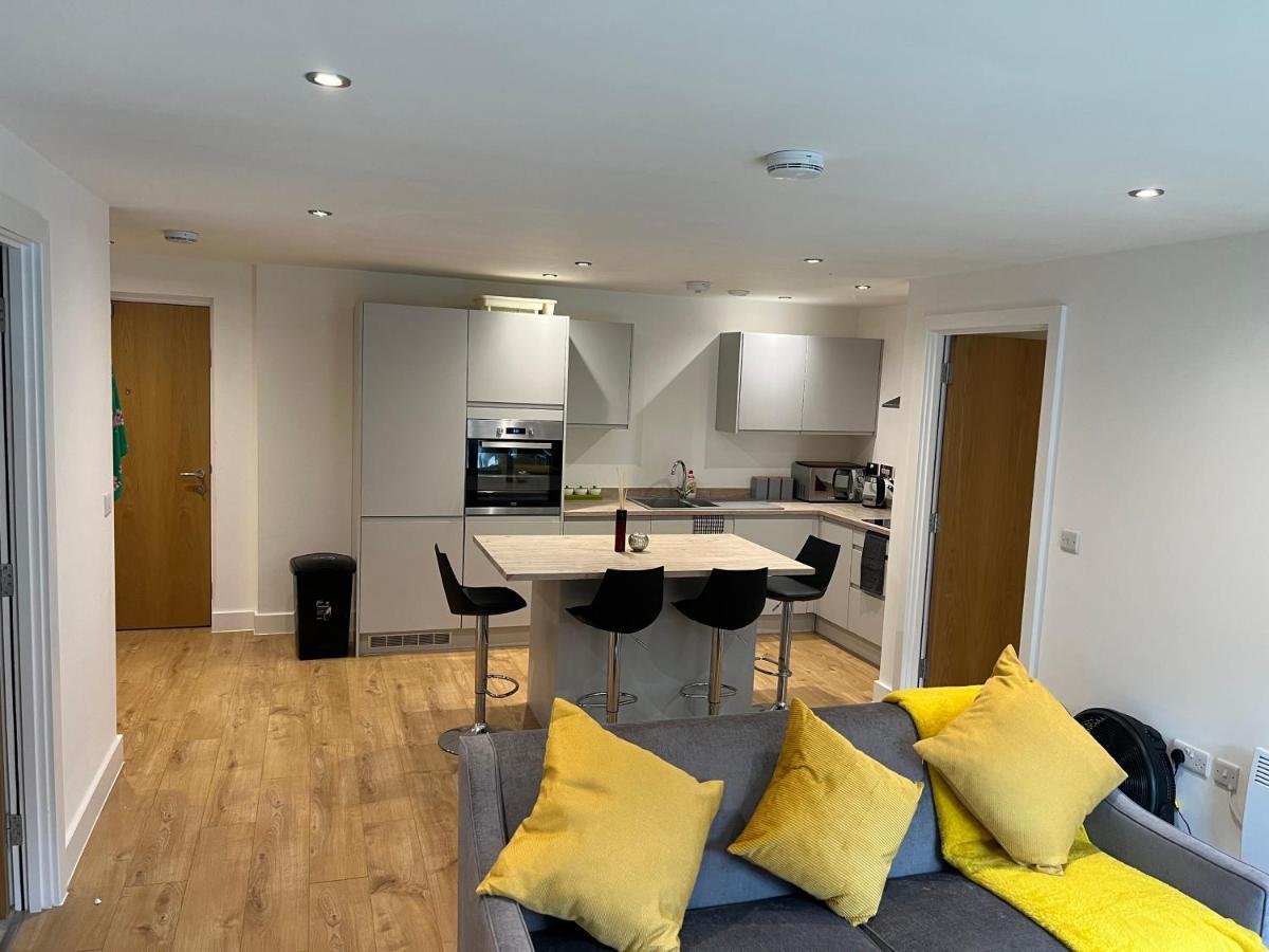 Lovely 2 Bed Apartment In Leeds Centre Экстерьер фото